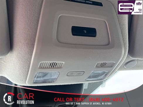 Used 2023 Ford Transit 250 Medium Roof AWD image 13