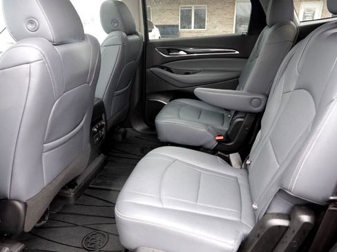 Used 2020 Buick Enclave Essence w/ Sport Touring Edition image 16