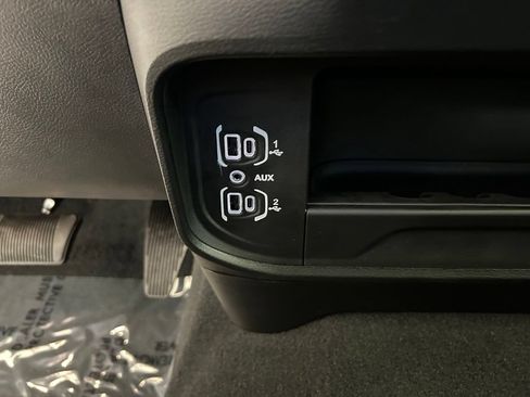 Used 2026 RAM 2500 Laramie AWD/4WD image 55