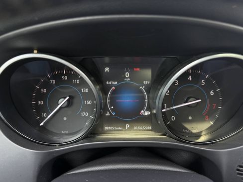 Used 2018 Jaguar F-PACE Premium AWD/4WD image 20