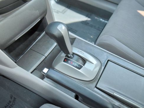 Used 2012 Honda Accord LX image 26