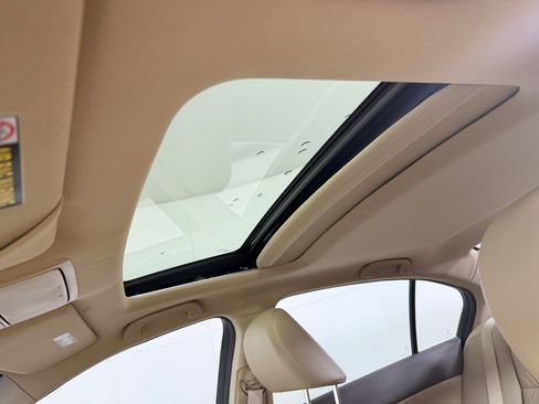 Used 2010 Honda Accord EX-L image 16