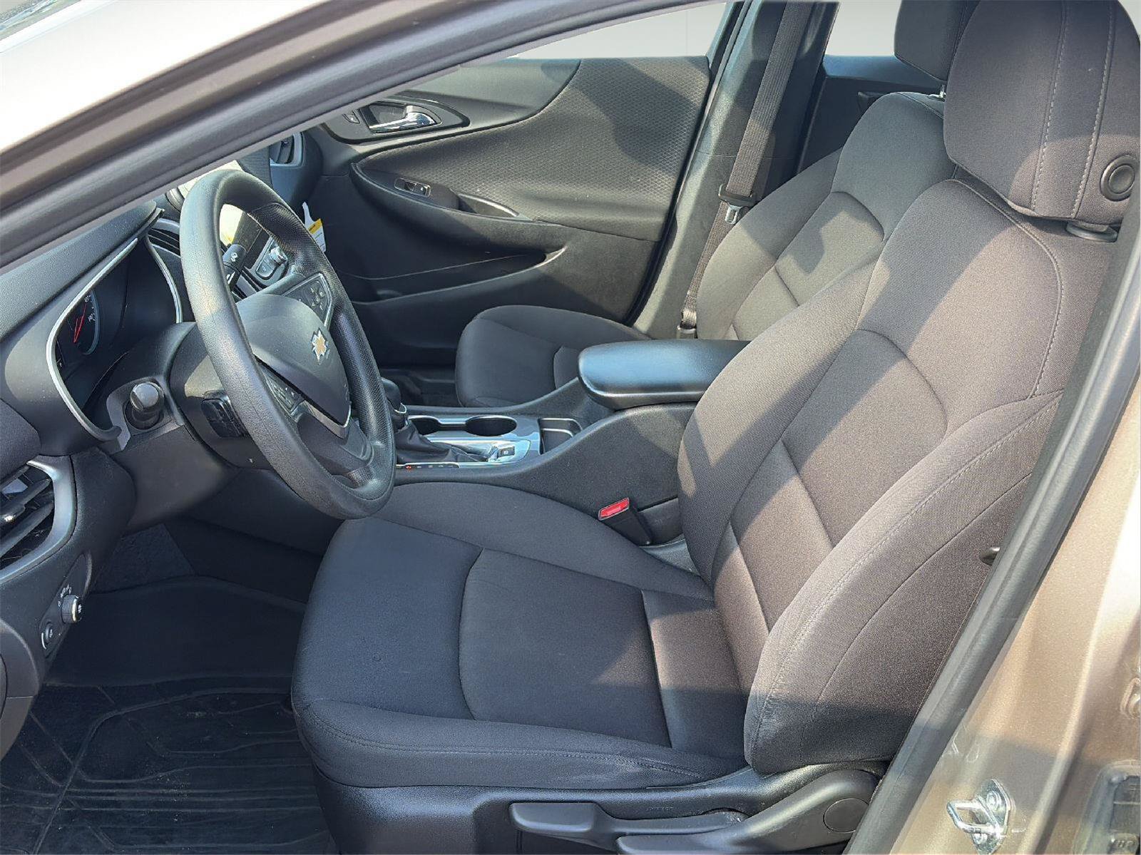 Certified 2023 Chevrolet Malibu LS FWD image 13