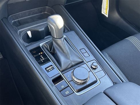 Certified 2025 MAZDA CX-50 2.5 Hybrid w/ Preferred Pkg image 22