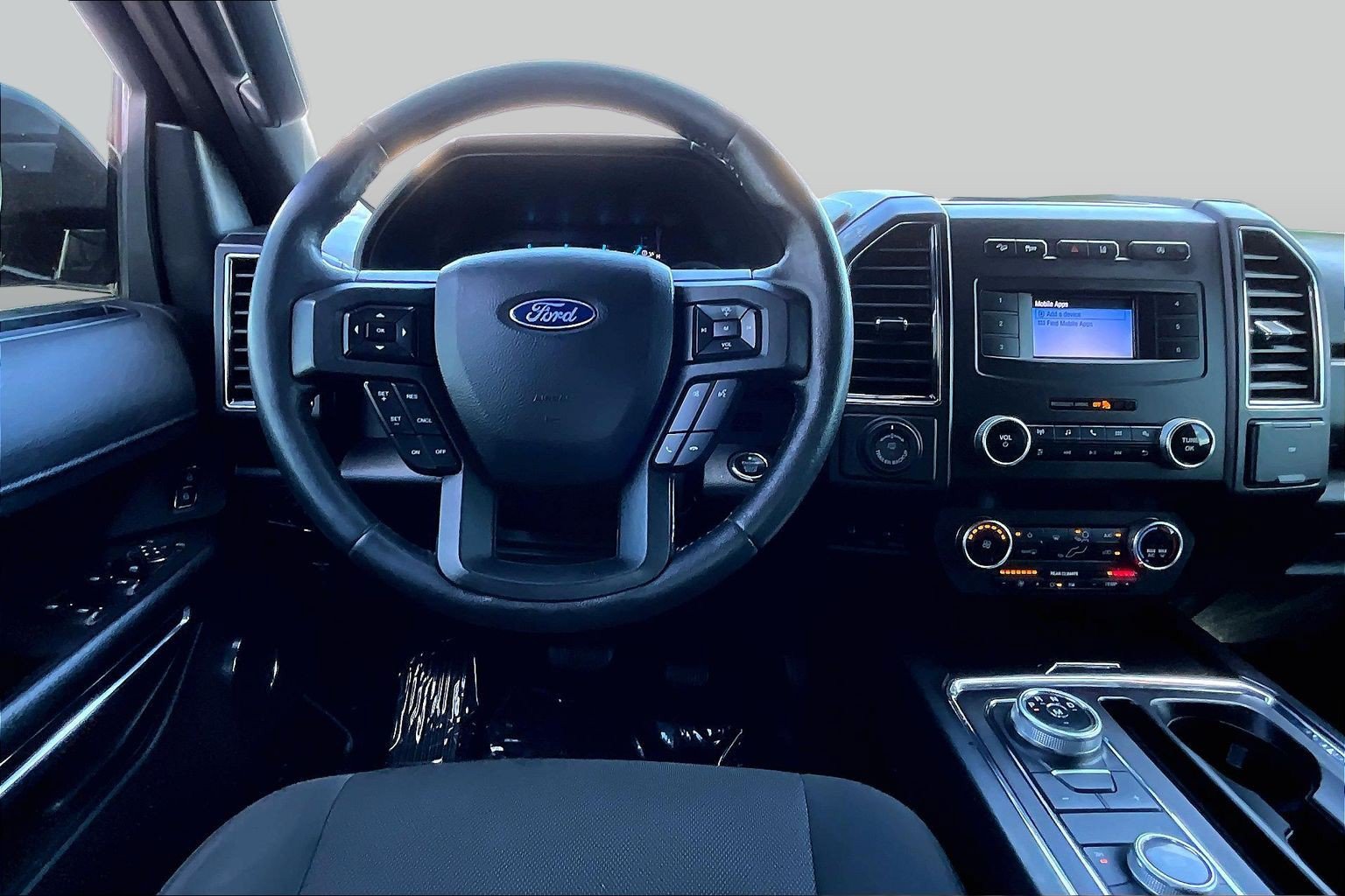 Used 2020 Ford Expedition Max XL AWD/4WD image 5