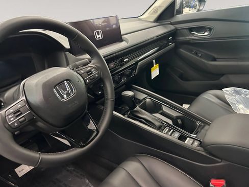 New 2026 Honda Accord EX-L image 10