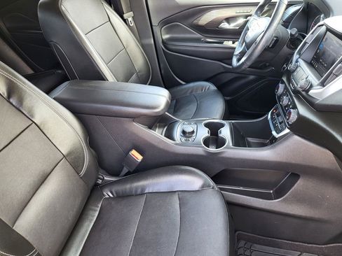 Used 2022 GMC Terrain SLT image 10
