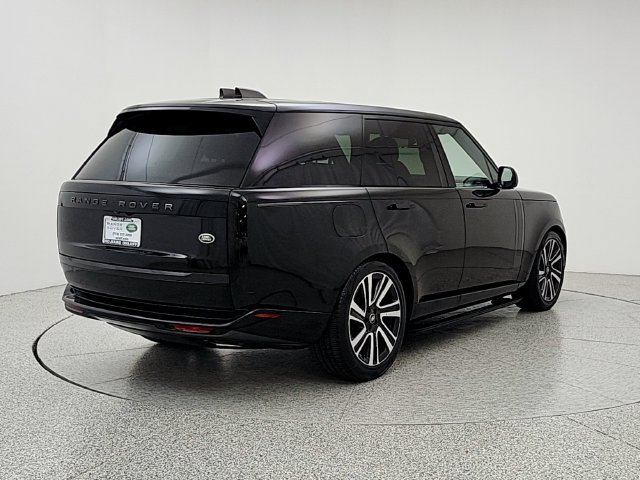 Certified 2023 Land Rover Range Rover SE AWD/4WD image 5