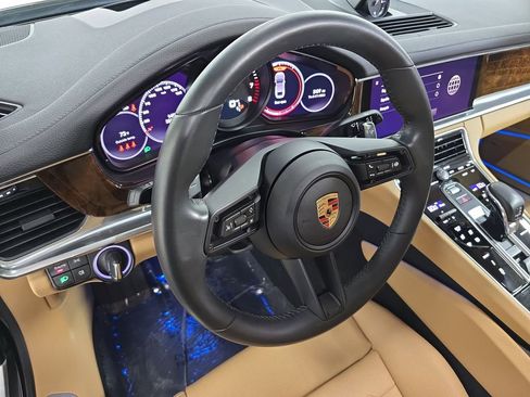 Used 2023 Porsche Panamera 4 AWD/4WD image 4