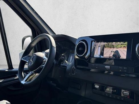 New 2026 Mercedes-Benz Sprinter 2500 image 25