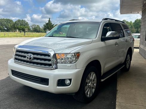 Used 2016 Toyota Sequoia Platinum AWD/4WD image 1