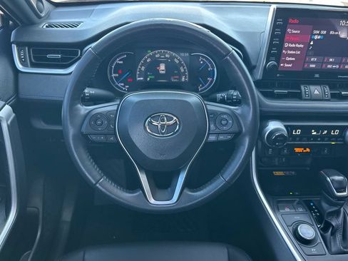 Certified 2022 Toyota RAV4 XSE AWD/4WD image 16
