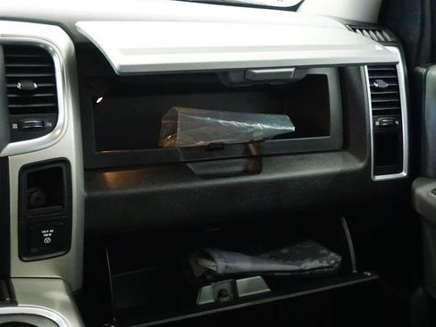 Used 2019 RAM 1500 Classic Warlock image 26