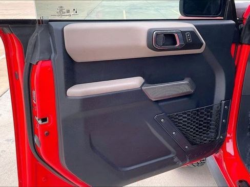 Used 2022 Ford Bronco Wildtrak image 28