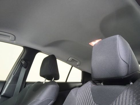 Used 2017 Toyota Prius Two w/ Carpet Mat Package FWD image 11