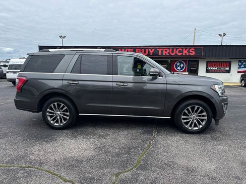 Used 2018 Ford Expedition Limited w/ Equipment Group 301A AWD/4WD image 3