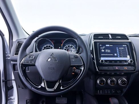 New 2026 Mitsubishi Outlander Sport LE AWD/4WD image 12