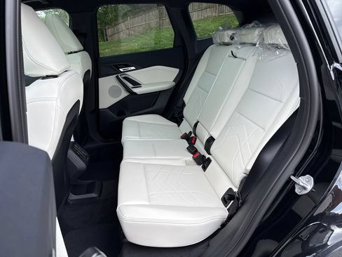 New 2026 BMW X1 xDrive28i w/ Technology Package AWD/4WD image 23