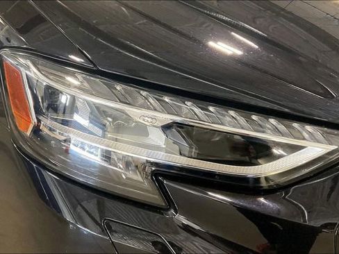 Certified 2024 Audi S8 4.0T image 28