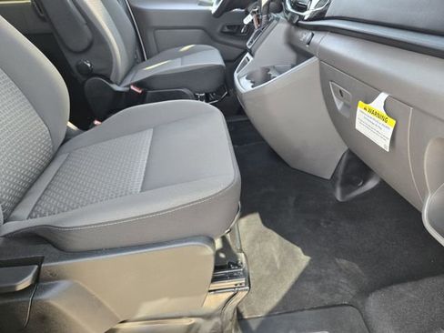 Used 2025 Ford Transit 350 XLT image 14