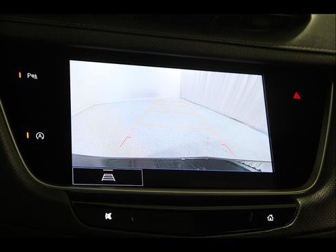 Used 2022 Cadillac XT5 Premium Luxury AWD/4WD image 15