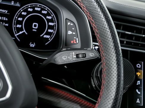 Used 2021 Audi RS Q8 w/ Luxury Package AWD/4WD image 32