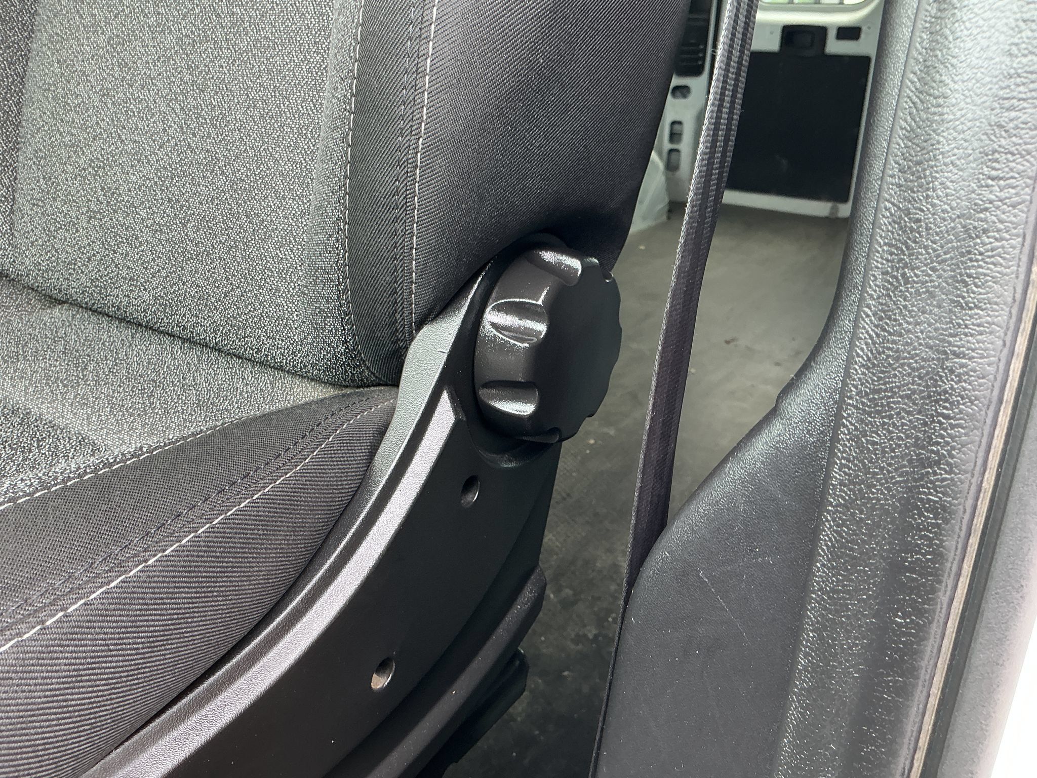Used 2023 RAM ProMaster 2500 FWD image 13