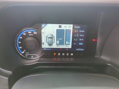 Used 2023 Ford Bronco Wildtrak image 23