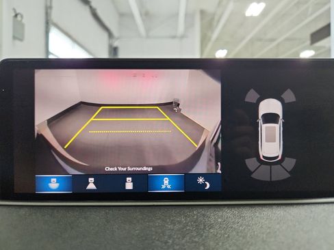 Used 2023 Acura MDX SH-AWD w/ Technology Package image 25