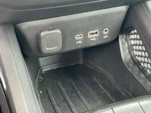 Used 2023 Chevrolet TrailBlazer LS FWD image 23