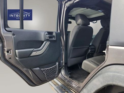 Used 2016 Jeep Wrangler Unlimited Sport w/ Quick Order Package 24S image 21