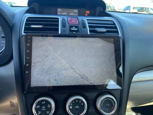 Used 2017 Subaru Forester 2.5i w/ Alloy Wheel Package image 3