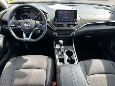 Certified 2024 Nissan Altima 2.5 SV image 15