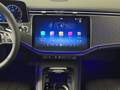 New 2026 Mercedes-Benz E 350 4MATIC Sedan image 19