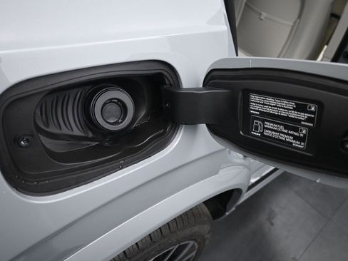 New 2026 Volvo XC90 B6 Ultra image 18