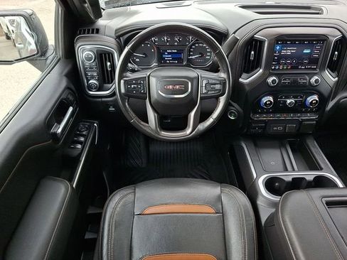 Used 2020 GMC Sierra 1500 AT4 w/ AT4 Premium Package AWD/4WD image 13