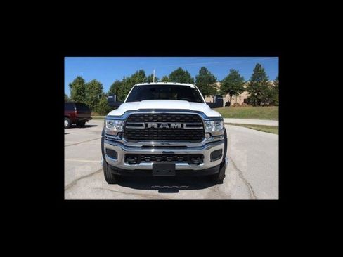 Used 2024 RAM 5500 SLT w/ Quick Order Package 27G SLT image 5