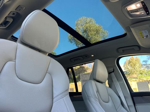 New 2026 Volvo XC90 T8 Ultra image 15