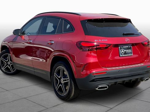 New 2025 Mercedes-Benz GLA 250 image 4