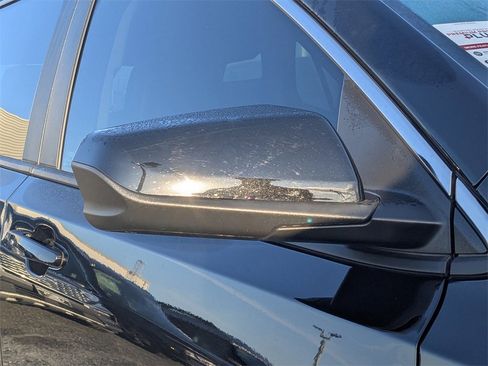 Used 2024 GMC Terrain SLE image 10