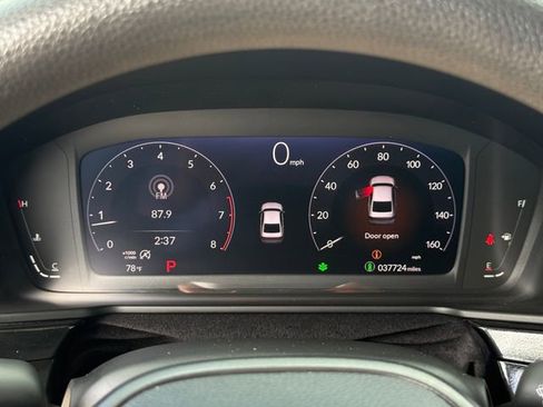 Used 2023 Honda Accord EX image 14
