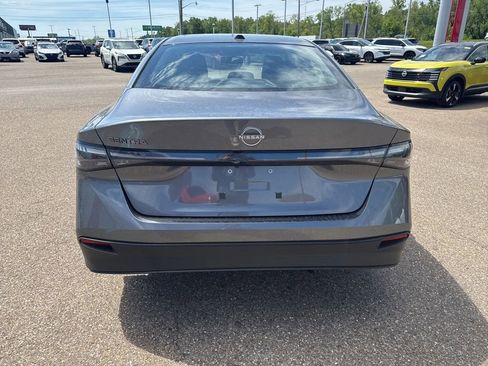 New 2026 Nissan Sentra SV FWD image 6