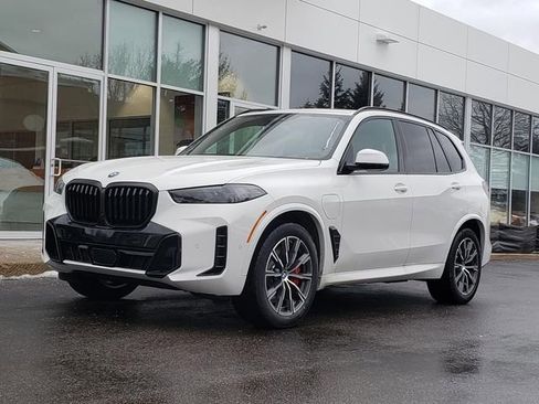New 2026 BMW X5 xDrive50e w/ M Sport Package image 1