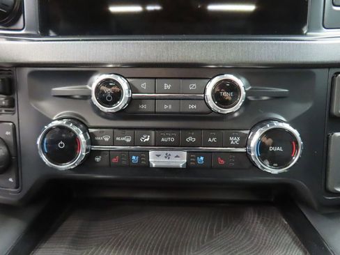 Used 2024 Ford F250 Platinum AWD/4WD image 53