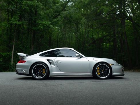 Used 2008 Porsche 911 GT2 RWD image 7