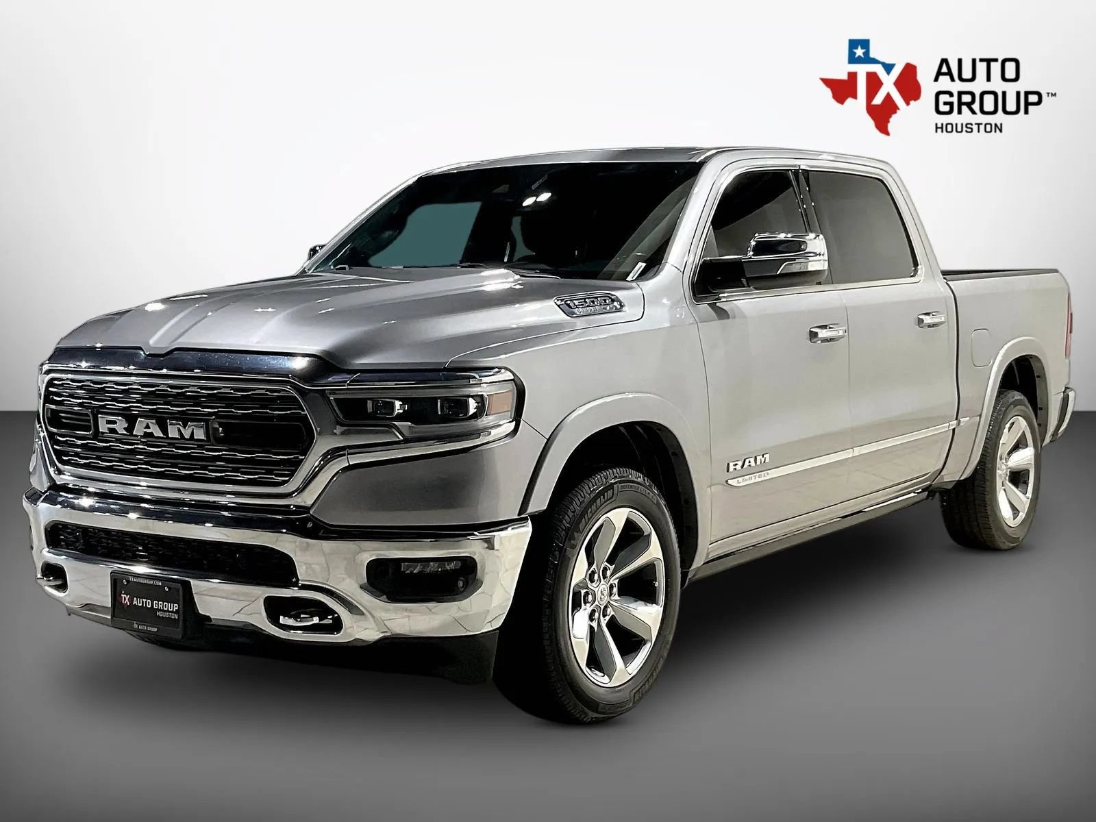 Used 2022 RAM 1500 Limited RWD image 2