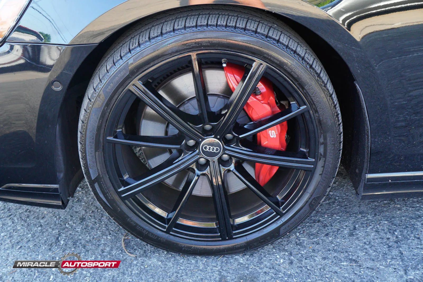 Used 2022 Audi S8 w/ S8 Executive Package AWD/4WD image 12