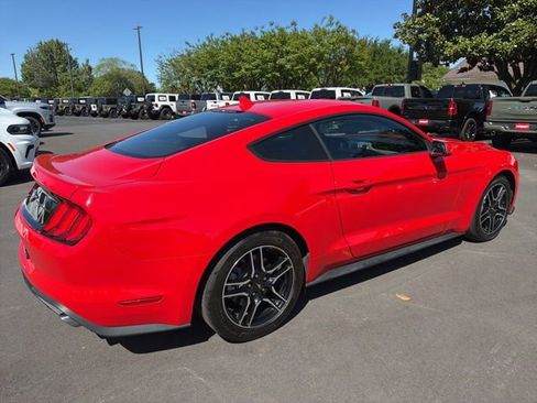 Used 2023 Ford Mustang Premium image 3