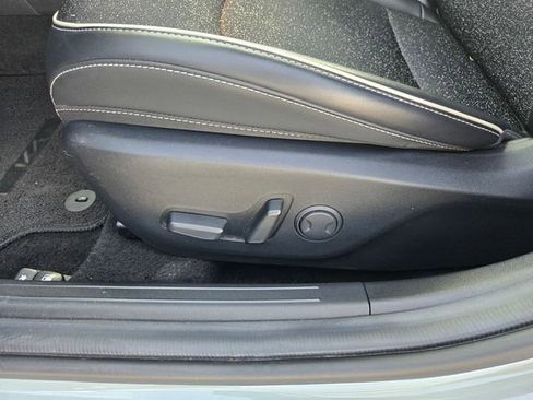 Used 2025 Kia K4 GT-Line image 16