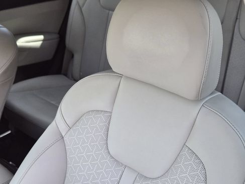 Certified 2022 Kia Sorento S FWD image 20